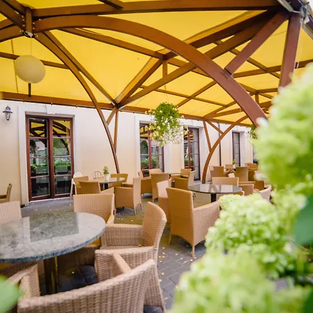 Park Rekreacyjno-biznesowy Woda Hotel