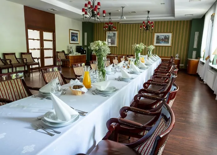 Hotel Park Rekreacyjno-biznesowy Woda 4*