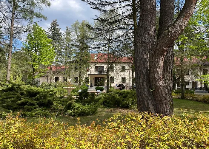 Отель Park Rekreacyjno-biznesowy Woda Вильга