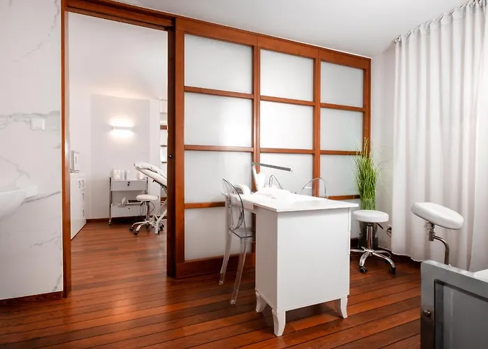 Park Rekreacyjno-biznesowy Woda 4* Wilga