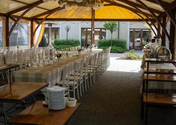 Park Rekreacyjno-biznesowy Woda 4*