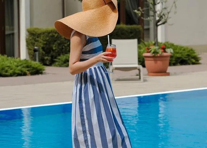 Hotel Park Rekreacyjno-biznesowy Woda 4*