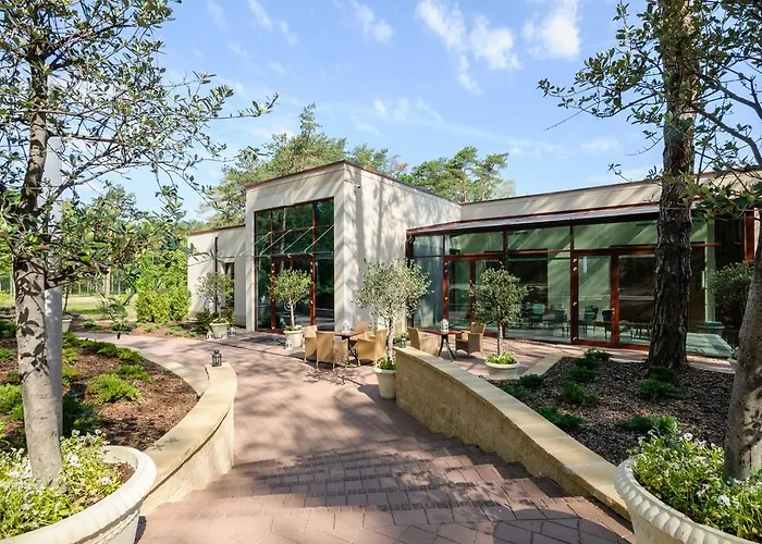 Отель Park Rekreacyjno-biznesowy Woda Вильга